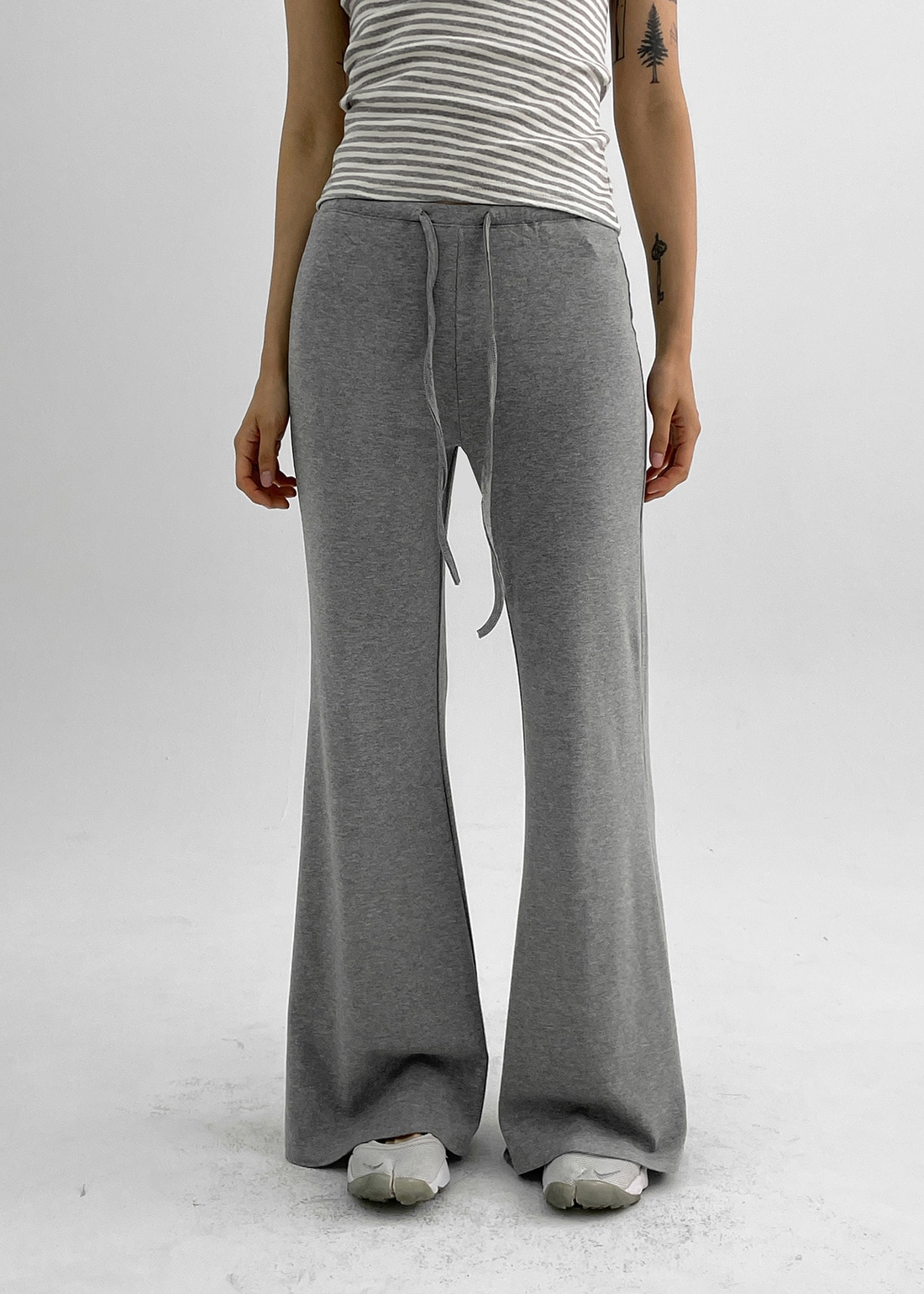 デキサールブーツカットバンディングパンツ