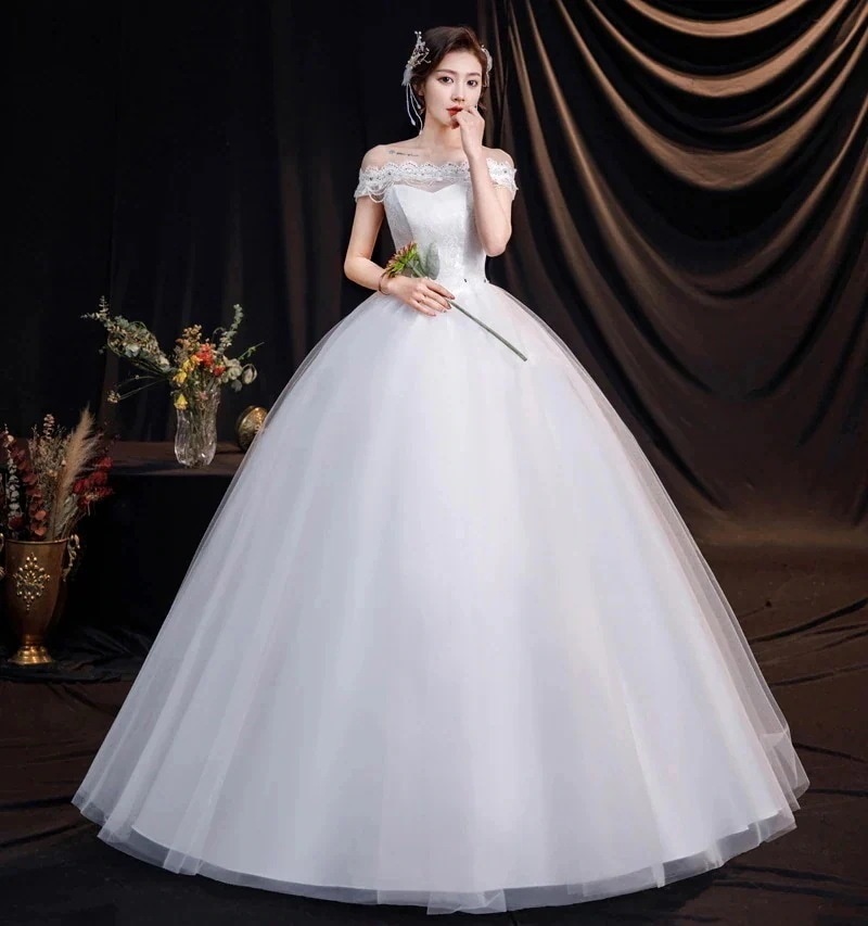 レース 2104 ワンショルダー パール ウェディングドレス フラットショルダー フォトスタジオ 大きいサイズ セクシー ストラップ ホワイト ガーゼ スリム 韓版