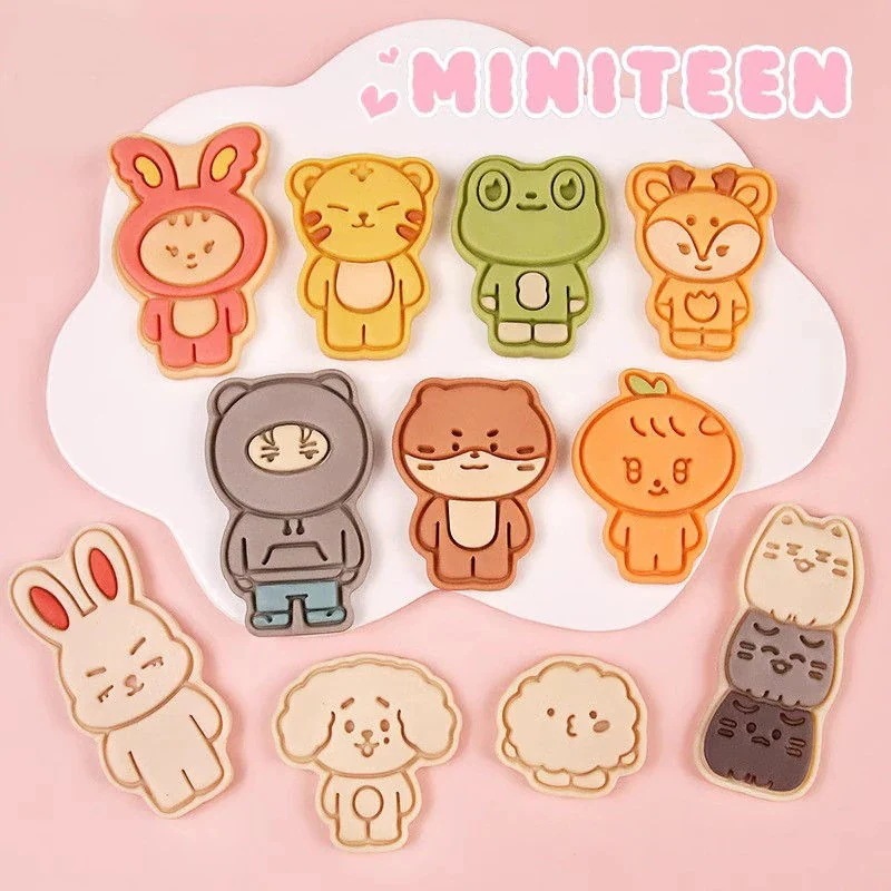 【SEVENTEEN】メンバー選択 SEVENTEEN-グッズ クッキー型 15点セット miniteen ビスケット型 seventeen 応援 diy 3D立体 焙煎道具 推し活 KPOP 韓国