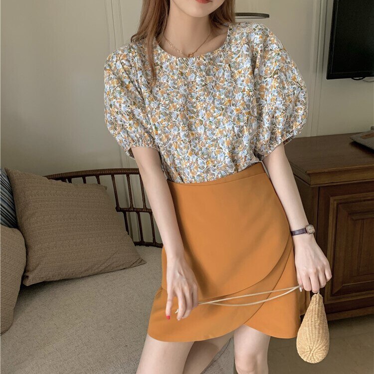 セットアップ 半袖 春夏 かわいい ショート ミニスカート ミニ ミニ丈 ショート ショート丈 膝丈 ひざ丈 膝上 不規則丈 五分袖 ボリューム袖 ボリュームスリーブ 袖コンシャス Uネック ラウンド