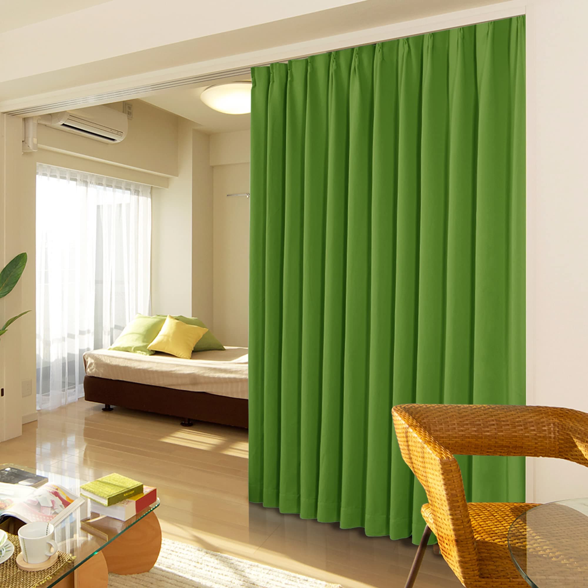 Deconovo 1級遮光カーテン 幅200cm丈200cm 2枚入 ドレープカーテン おしゃれ UVカット 断熱 節電対策 昼夜目隠し グリーン