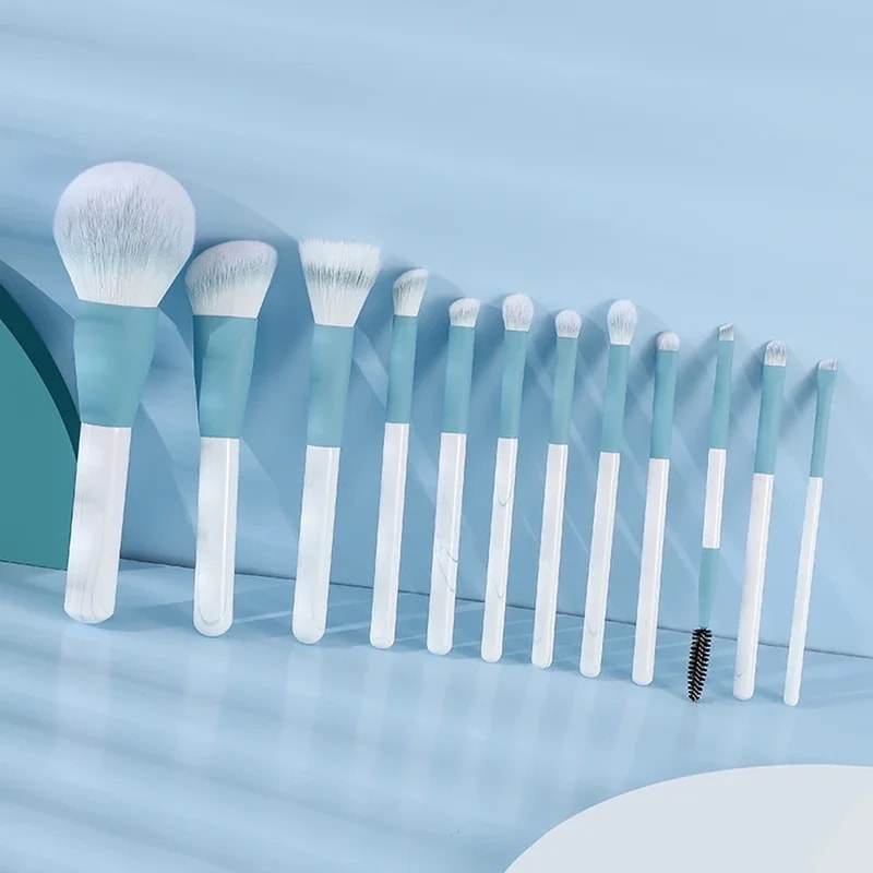 ブルーメイクブラシセット,コンシーラー,チークパウダー,アイシャドウ,ハイライター,ファンデーション,美容ツール,12個