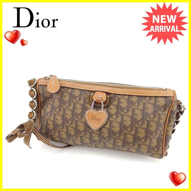 ディオール Dior ショルダーバッグ ワンショルダー レディース ハートカデナモチーフ トロッター ブラウン×ベージュ×シルバー PVC×レザー 人気 セール 【中古】 T812 . ディオール Dior ショルダーバッグ ワンショルダー レディース ハートカデナモチーフ トロッター ブラウン×ベージュ×シルバー PVC×レザー 人気 セール 【中古】 T812 .