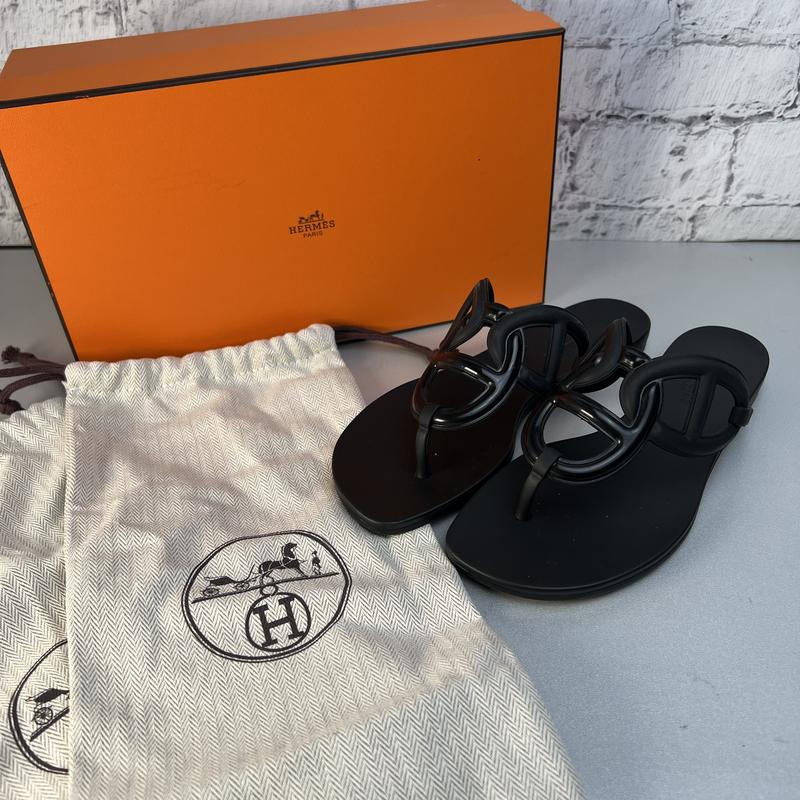 【最終処分SALE】HERMES エルメス シェーヌダンクル サンダル ブラック A-9182