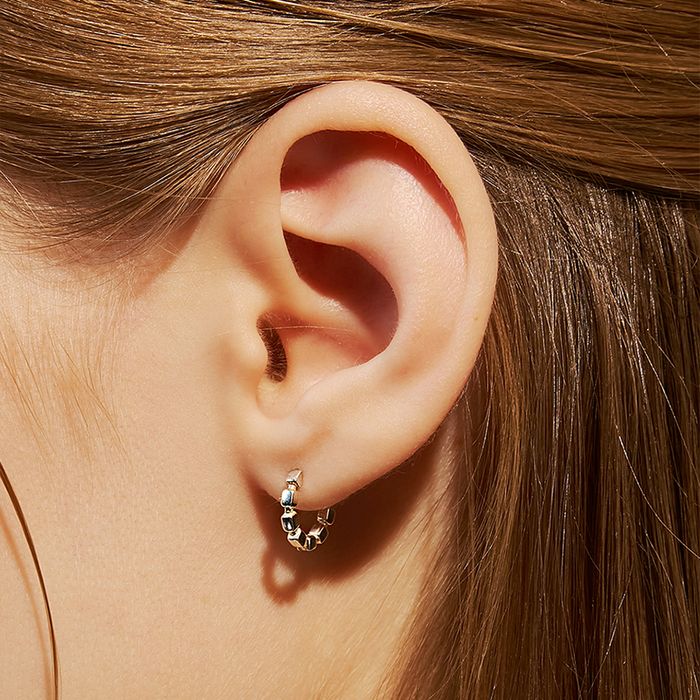 cube one-touch earring 2色 おしゃれ ピアス 韓国芸能人着用 韓国ファッション