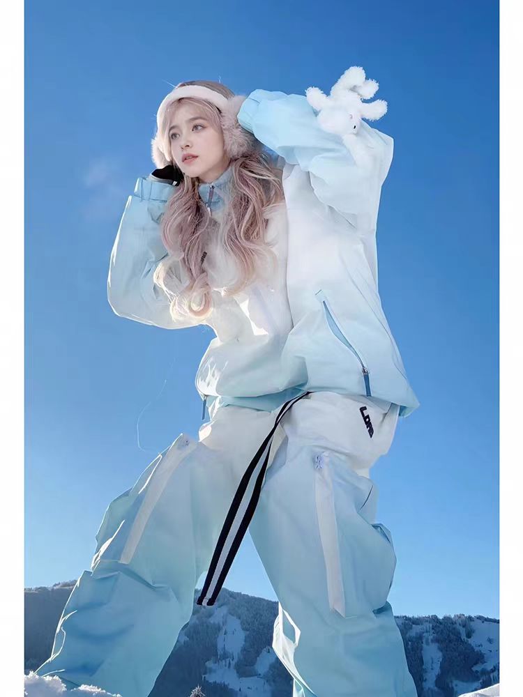 スノーボードウェア 2025 上下セット レディース メンズ 防水20000 ジャケット アウター パンツ フリル スウェット 3Lセットアップ スノボー スキーウェア スノボウェア 韓国風