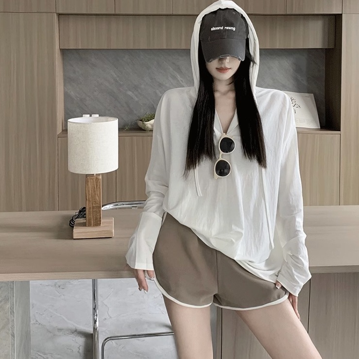 トップス パーカー 白トップス 袖あり 長袖 Vネック 襟なし フード付き 薄手 かわいい 大人可愛い シンプル カジュアル 大人 おしゃれ お洒落 大人女子 ラフ スポーティー ルーズ 無地 春 秋