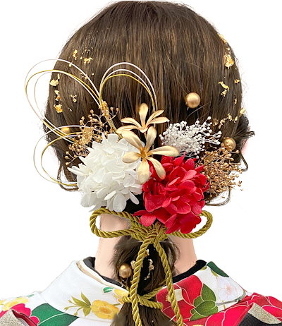 髪飾りオーダー受付窓口 お写真はオーダー髪飾り15点¥5700 🌷Amazonとminneは ¥3890から髪飾り