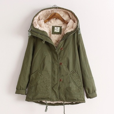 アウター ブルゾン 長袖 デザイン ボタン 美ライン モコモコ ファスナー ポケット ヴィンテージ風 裏地 ミリタリー ボア ファー フード付き カラバリ 暖かい かわいい 大人可愛い きれいめ