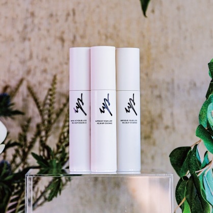 NMNxヒト幹細胞培養上清液 美容のプロが認める新体験美容液30ml 人生をアゲよう 25種類美容成分配合 4つの天然由来成分 五大フリー アウレオバシジウムプルランス培養液