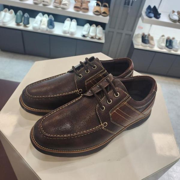 HC10 メンズブラウンワイドコンフォートシューズ3cm LCMC93U53885 (41250118)