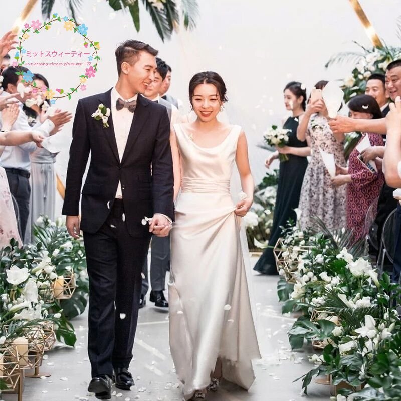 ウェディングドレス ウエディングドレス 結婚式 二次会 花嫁 海外挙式 披露宴 サテン 光沢感 前撮