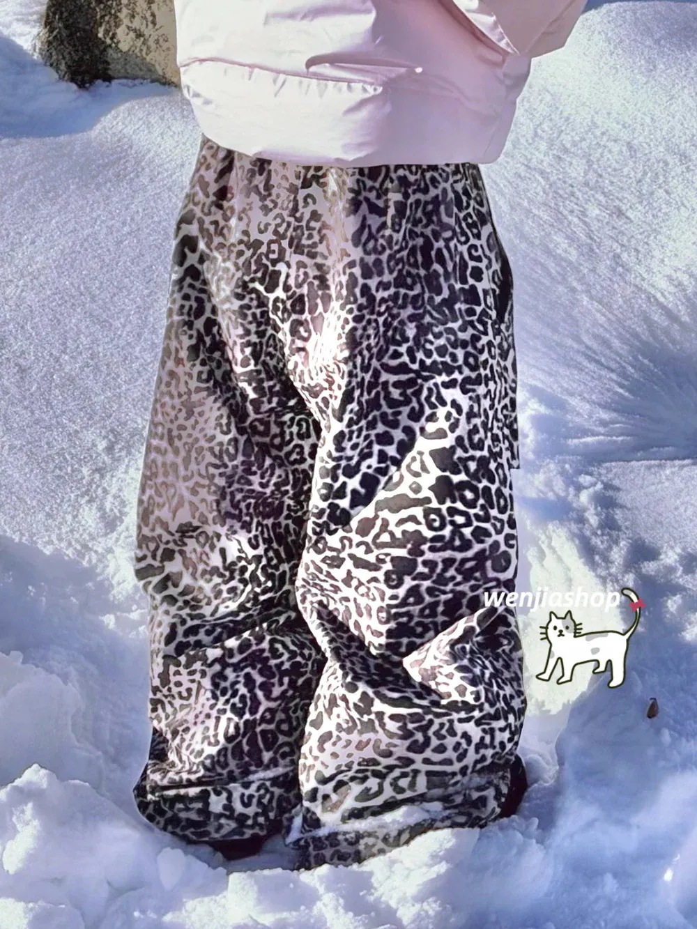 高品質のスキー用具！2026新入荷スノーボードウェア 20スノボパンツ 耐水圧20000 メンズ レディース ズボン ヒョウ柄 グラデ 裏起毛 厚手 撥水 3L 風 スノボウェア スノーウェア スキー