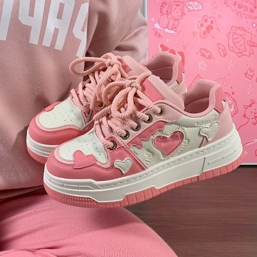 【3日で出荷】全5カラー　ハートモチーフシューズ 夏 秋 新着情報 高校生 厚底 フラットシューズ カジュアル