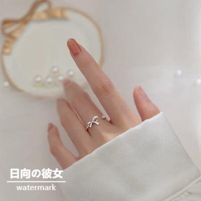 在庫一掃最安挑戦 純銀ダイヤいっぱいの木の葉真珠のイヤリングです