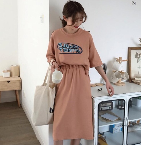 トップス スカート ボトムス セットアップ カットソー ミニ ミニ丈 ショート ショート丈 膝丈 ひざ丈 膝上 袖あり 半袖 5分袖 Uネック ラウンドネック ストレート ワイド 綿 上下セット