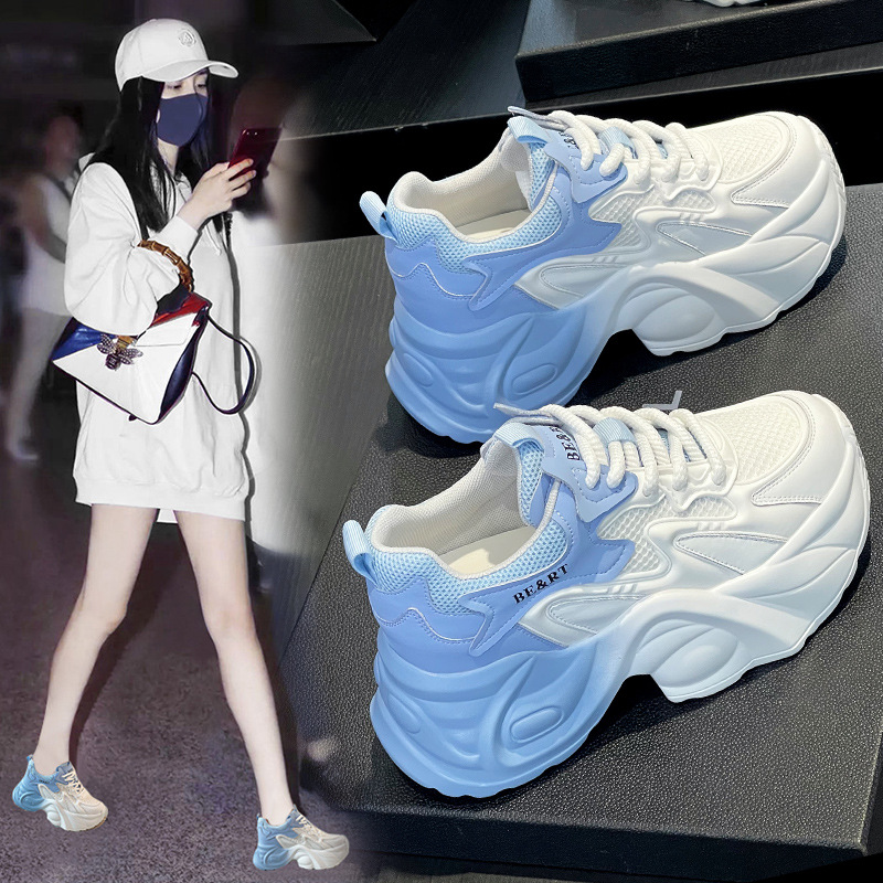 女性用ダッドシューズ 2025年春新作 スモールオールマッチカジュアルシューズ 9CM プラットフォーム 厚底 ハイヒール ホワイトシューズ 女性用