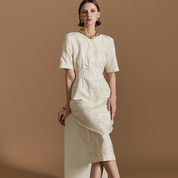 D5150 フラワー 刺繍 ワンピース