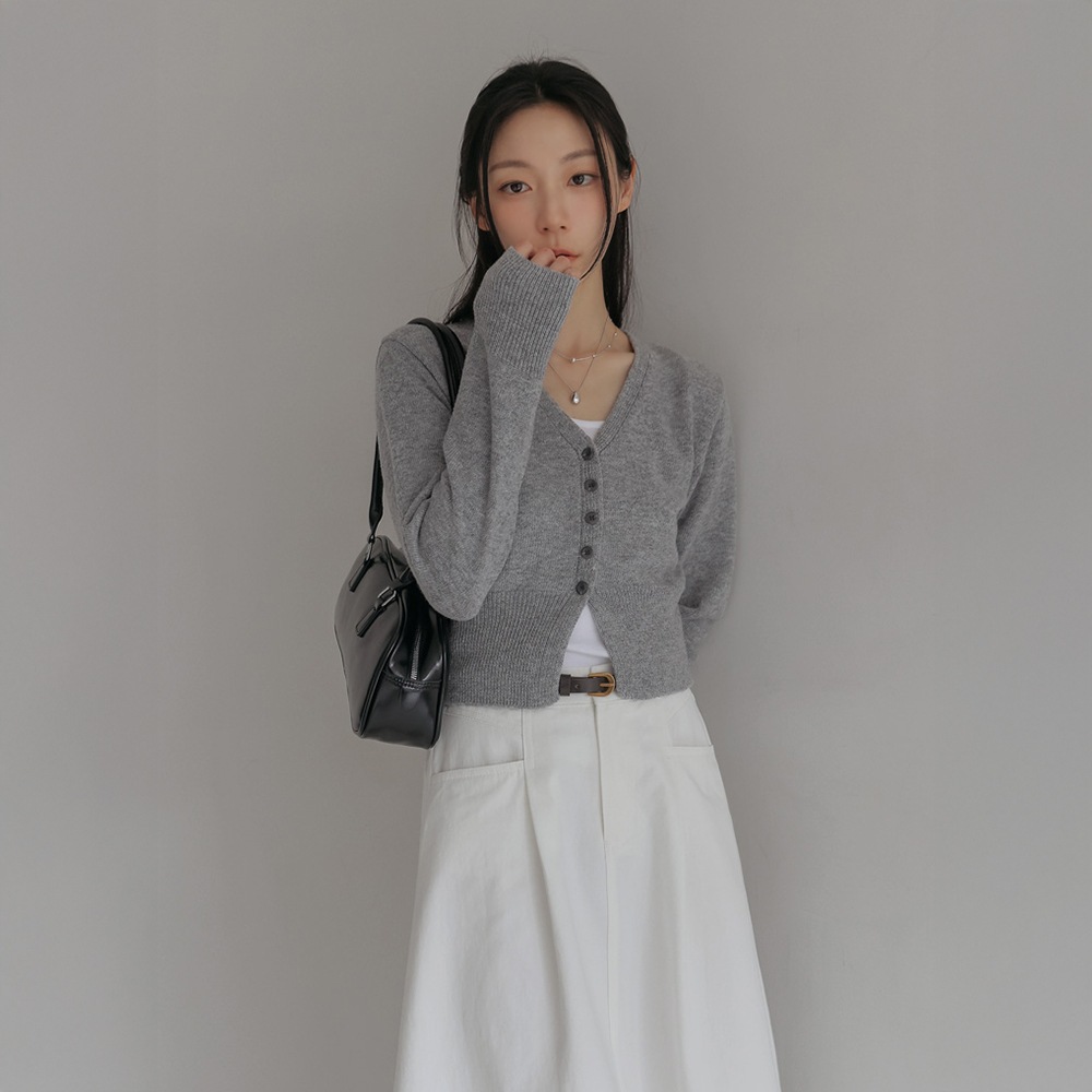 コネリークロップVネックニットカーディガン