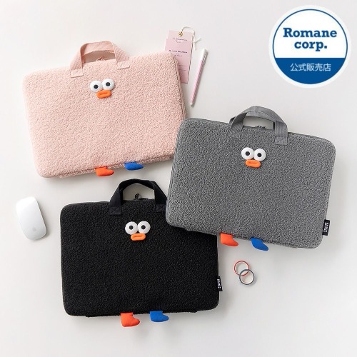ROMANE公式取扱店* BrunchBrother 15型 PomPom ふわふわ ノートパソコンポーチ