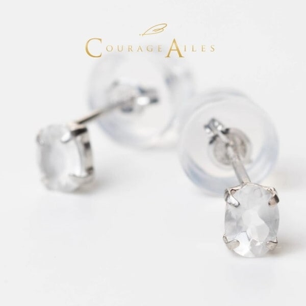 Courage Ailes EDA-1470MO ピアス (6月誕生石 ムーンストーン 天然石 カラーストーン Pt900 プラチナ ペンダント結婚 記念日 誕生日 華奢 贈り物 シンプル 4本爪)