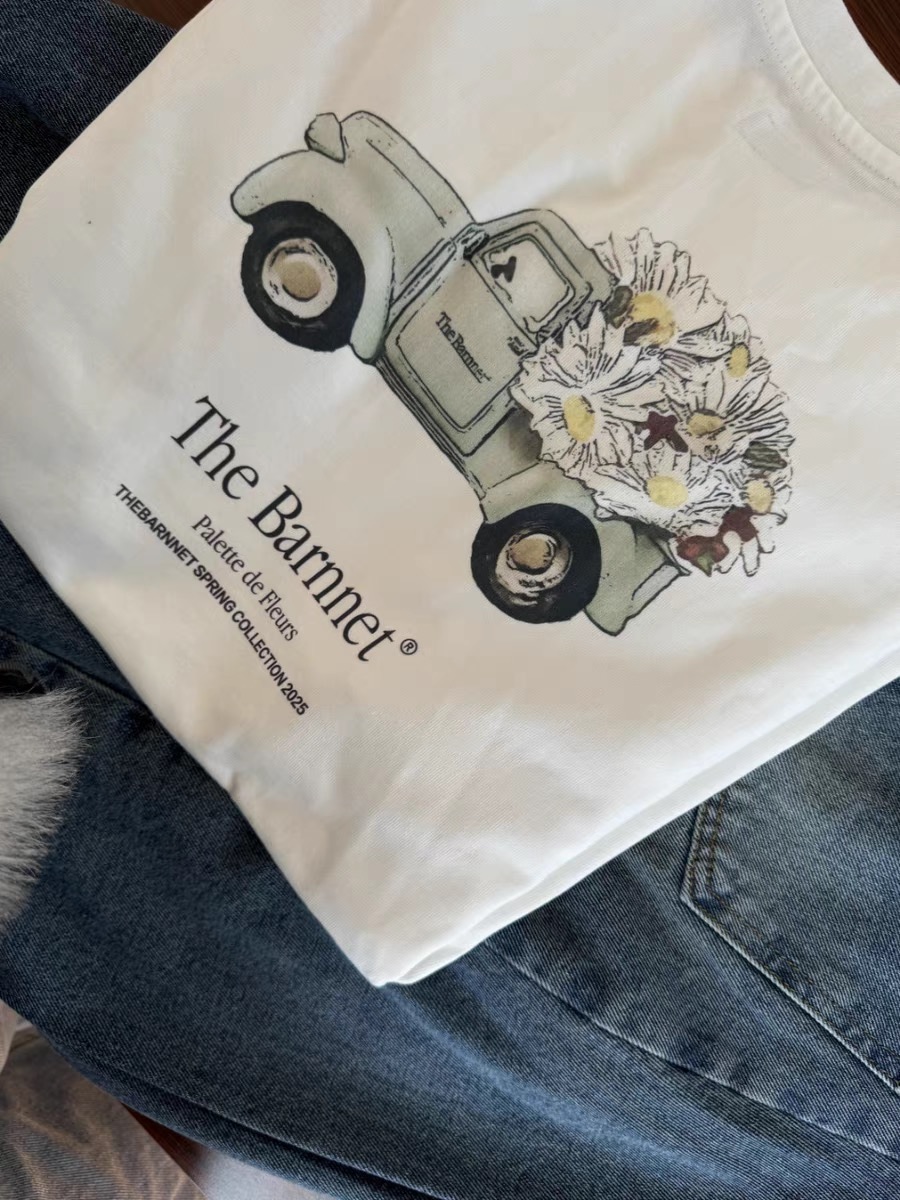 Barnnet Flower Car T-Shirt バーネット　韓国ブランド　Tシャツ　花柄　車　人気　春夏