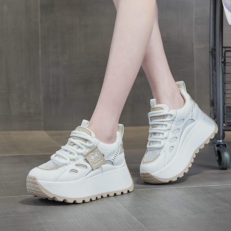2025年春新作カジュアル身長アップ厚底メッシュダッドシューズレースアップ配色学生スポーツシューズ小さめシングルシューズ 4,747円