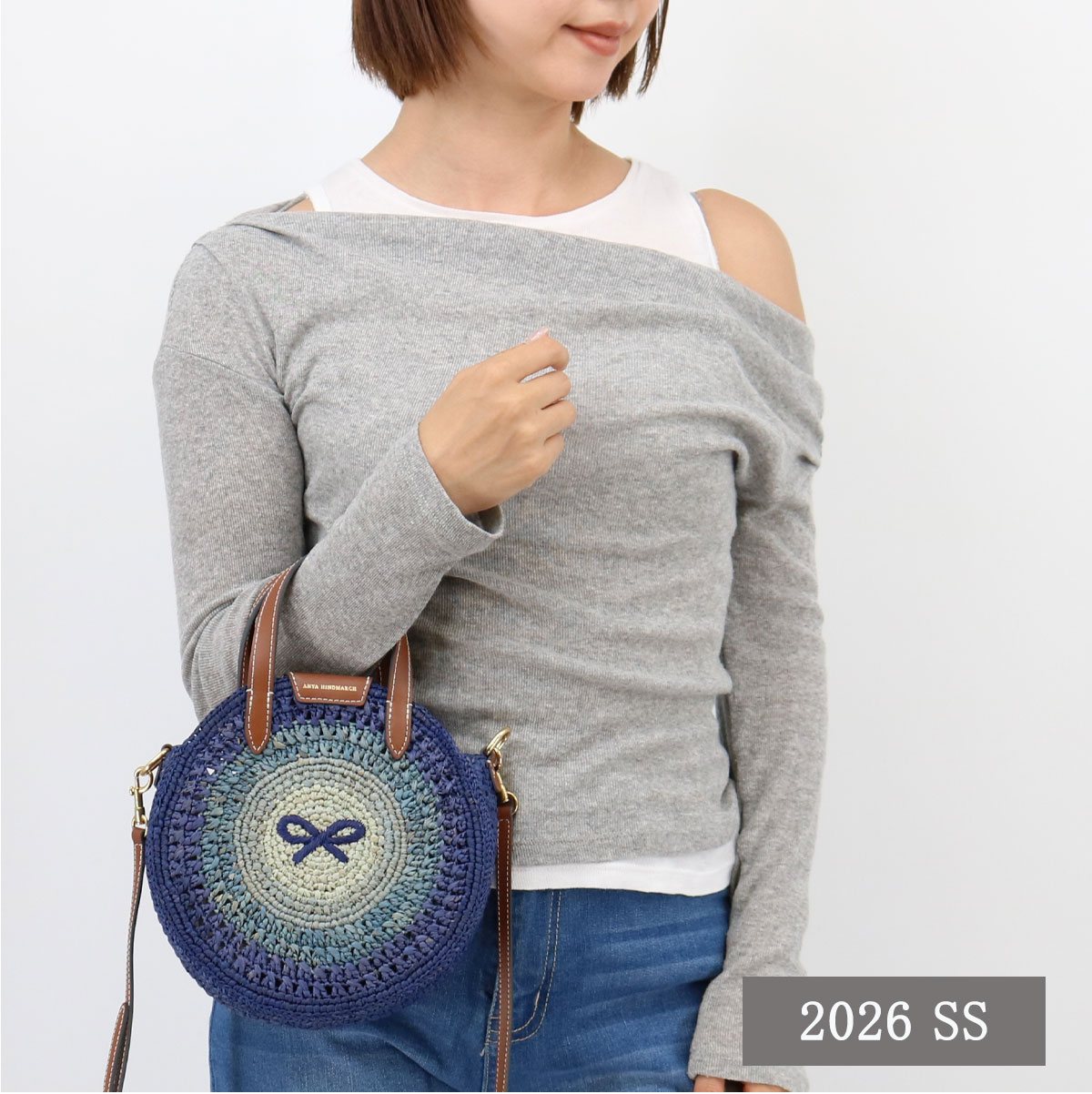 5050925205542 ショルダーバッグ ラフィア・スモール・ラウンド・ボウ・クロスボディ Small Round Bow Tote in