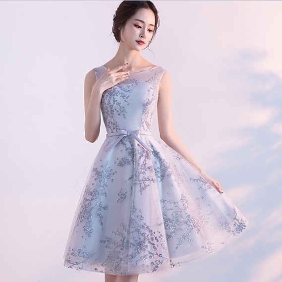 フラワープリント ウエストリボン ミディアムフレアドレス ノースリーブ リボン フレア ひざ丈 上品 フェミニン フォーマル レディース 2018年新作 定番 人気 およばれ 結婚式 二次会 演奏会