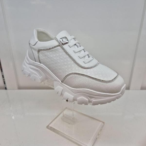 HC11 牛革 女性靴 N0M1U51V310 (44373626)