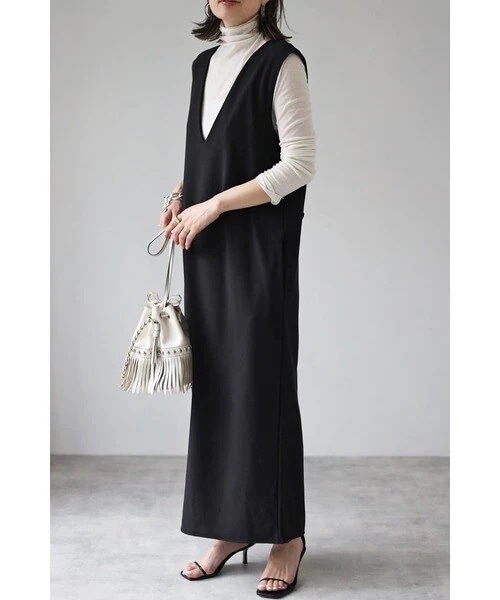 2025新品発売ワンピース Vネックロングジャンスカ ポケット付き ジャンパースカート ワンピース 4,557円