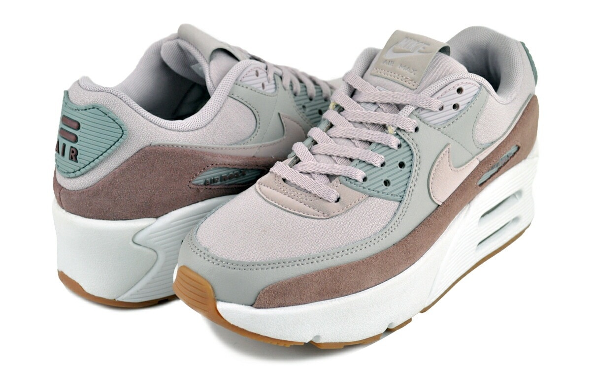 エアマックス90LV8ライトアイアンオールプラチナムバイオレット fd4328-001