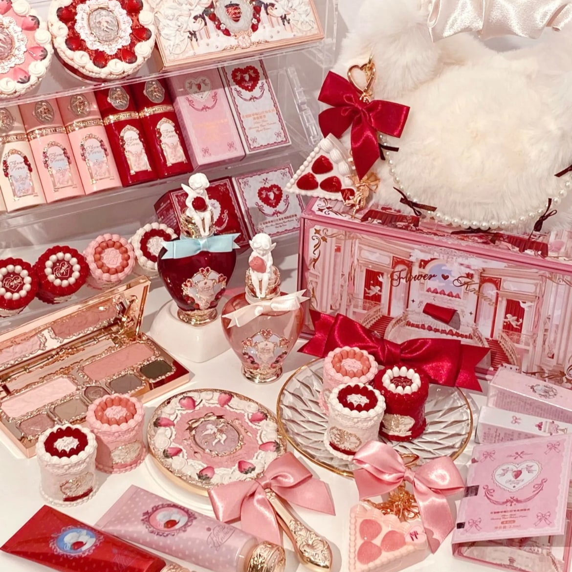 【日本人スタッフ】新作 ストロベリーキューピッド コスメセット ボックス