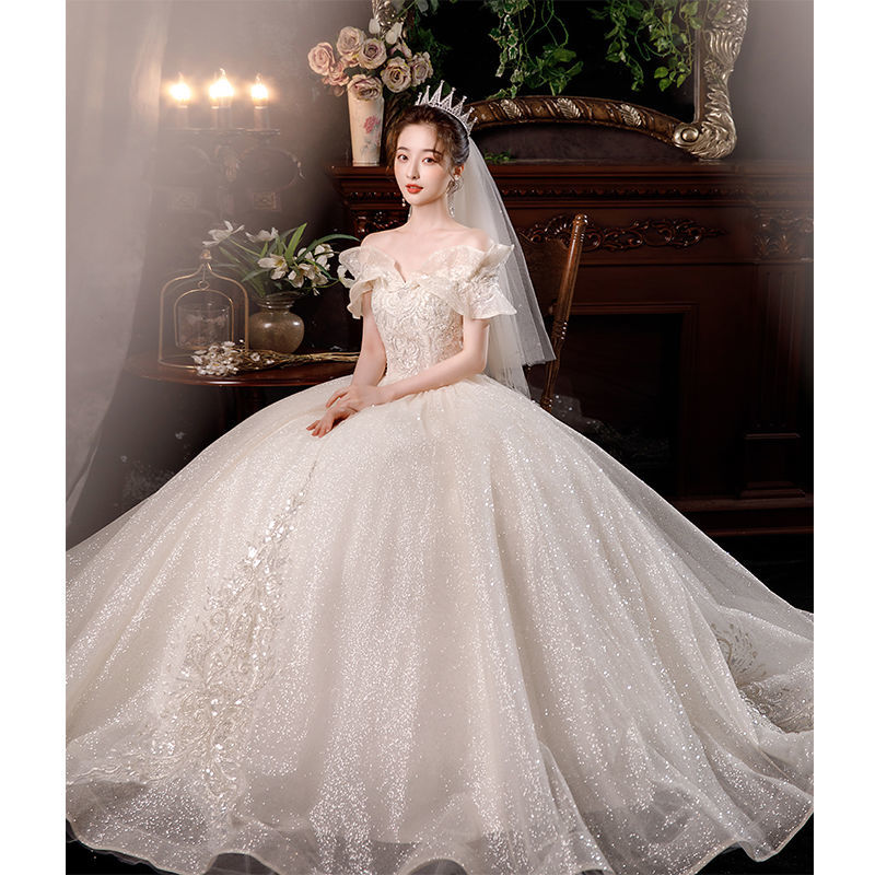 【2枚購入で 3oo円OFF！】ワンショルダーメインウェディングドレス2025気質ブライダルウェディングベールライトロングテール女性宮殿星空