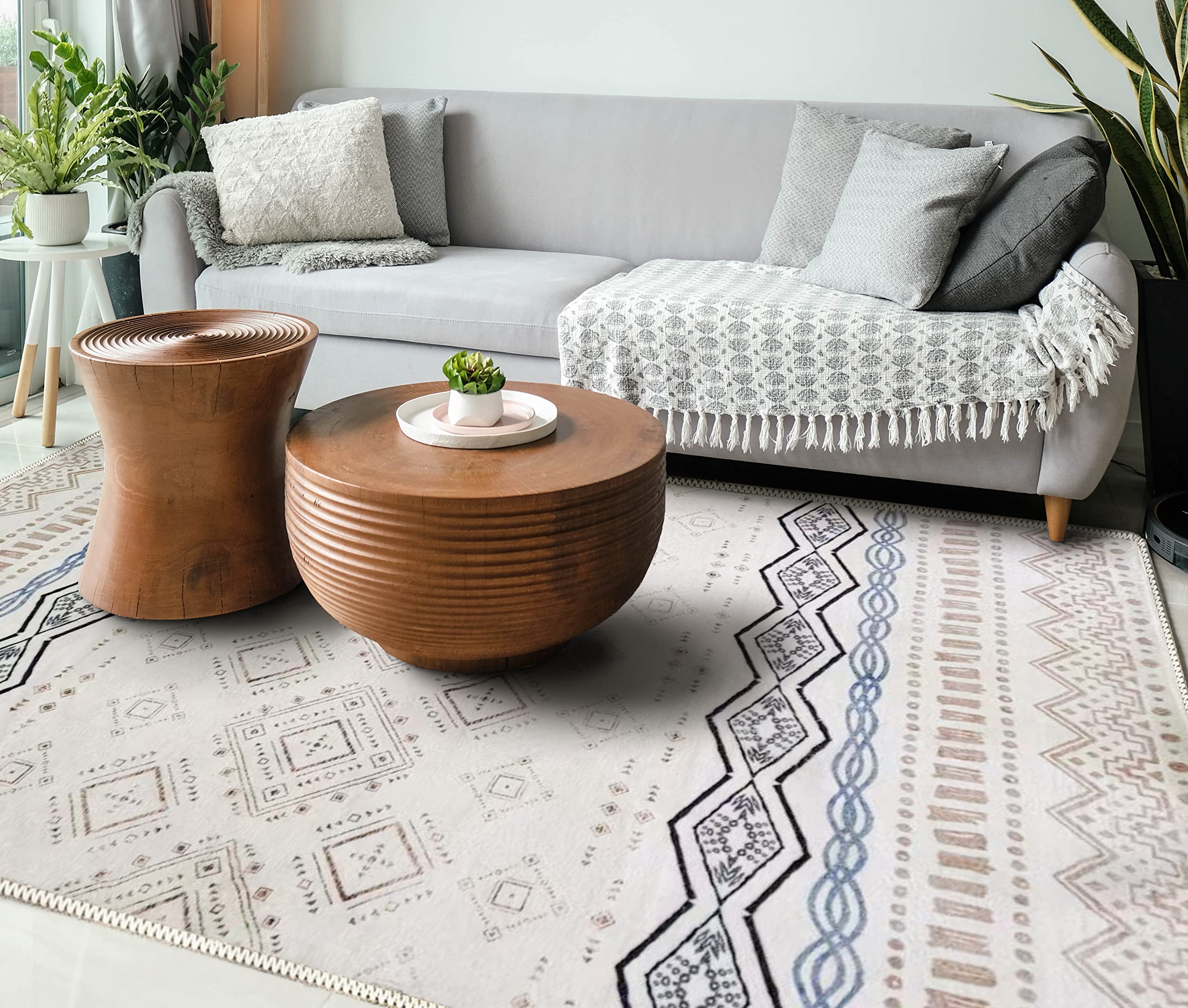 カーペット 北欧レトロラグマット ヴィンテージ カーペット 幾何学模様 滑り止め100*160cm洗える おしゃれ吸水速乾 華麗なカシミヤ ふわふわした手触りオールシーズン適用 床暖房対応 掃除易い