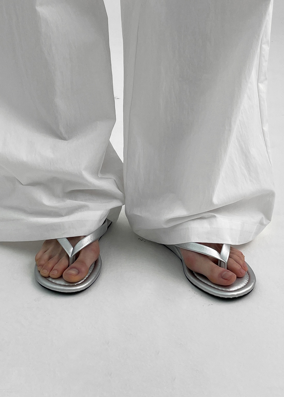 テズリンレザー チェリーサンダル