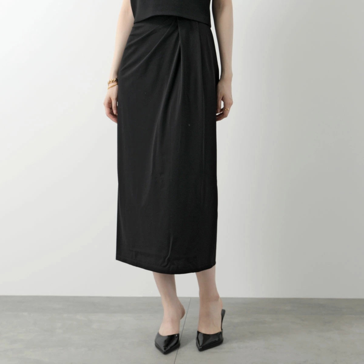 WEEKEND MAX MARA ウィークエンド マックスマーラ スカート HANS ハンス ストレッチジャージー タイト タック入り ミディアム丈 003