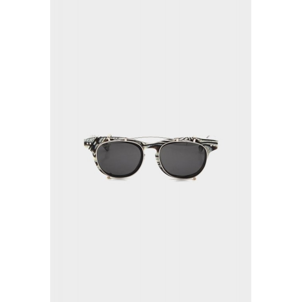 イレステバレノックスホーン