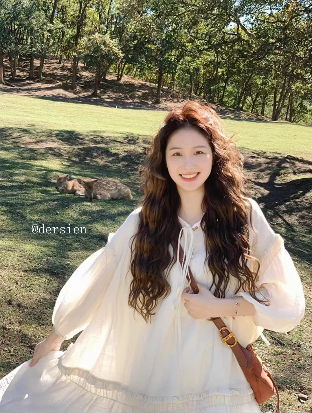 白い天女のワンピース女性春夏のデザイン感小衆の小さい背のすばらしい独特のきれいな人形のスカートパブの袖フランスのレースのパッチワークの欧根の紗の生地の腰の間の立体的な結び目帯を結びます