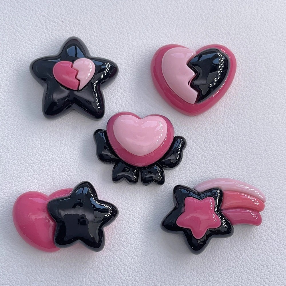 【5粒入】 ブラックローズピンク星のハート樹脂アクセサリーヘアピン髪飾り携帯ケースキーホルダーイヤホンカバーアクセサリーアクセサリー