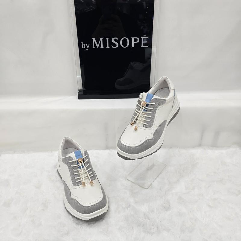 By 女性スポーティ牛革スニーカー 112HT430YT010 IVORY 1 JJ