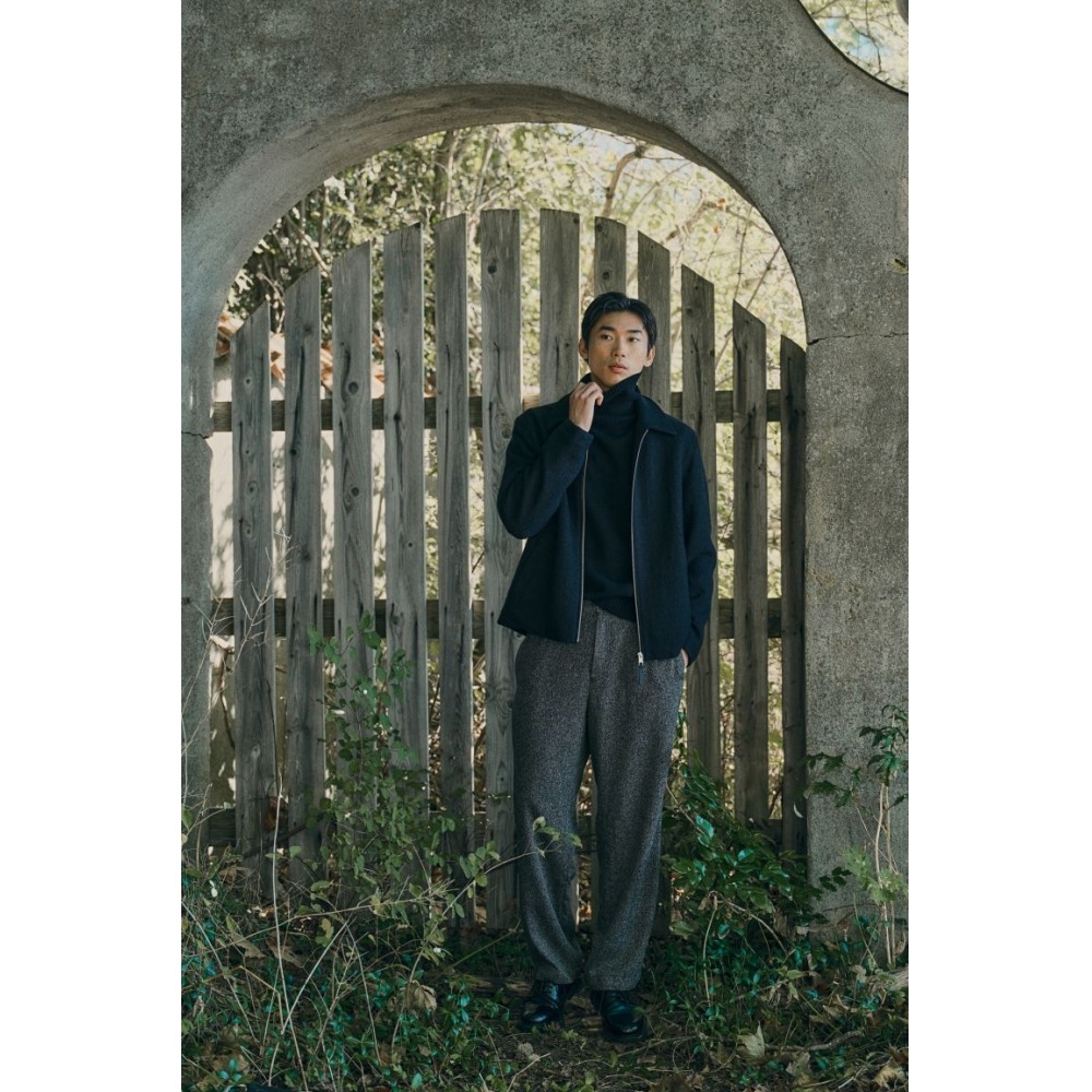 H&M リラックスフィットツイルパンツブラック