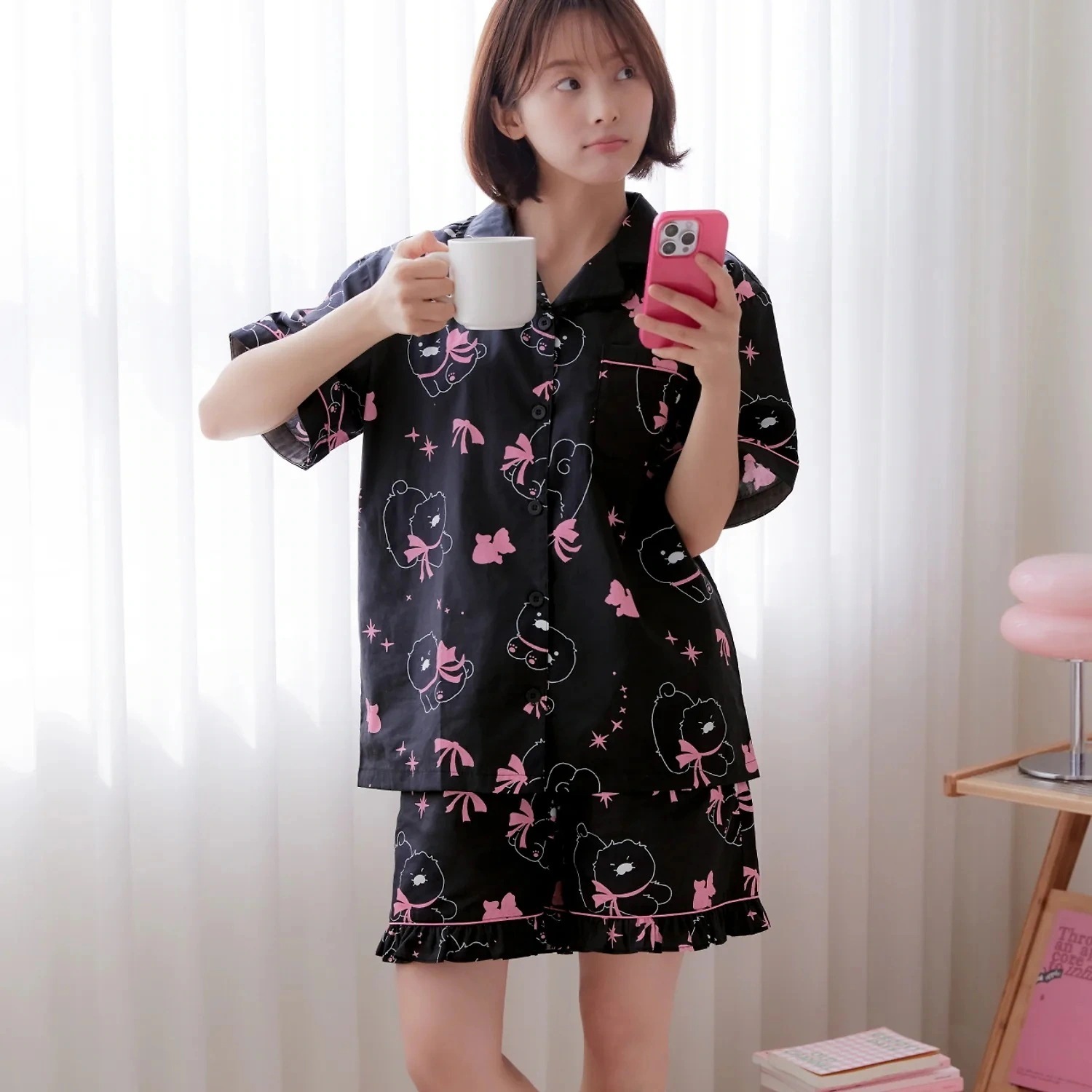 ブラックチュン ブリー女性用パジャマ チュンシク (블랙춘 러블리 여성 파자마) / 公式グッズ こどもプレゼント 韓国お土産 チュンシク 춘식이