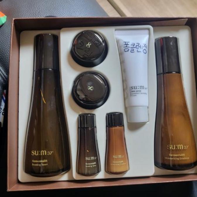 ファメンタリフト基礎スペシャル企画（トナー150ml＋エマルジョン130ml）