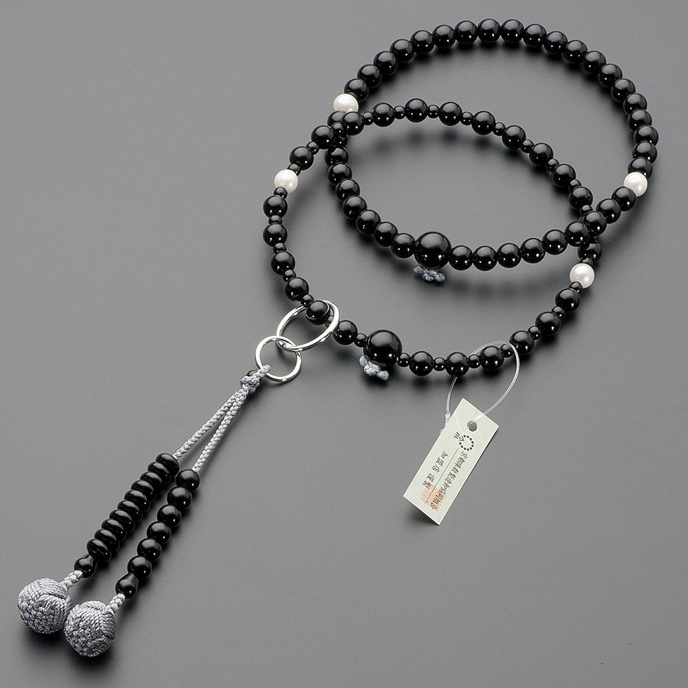 仏壇屋 滝田商店 数珠 浄土宗 本式数珠 女性用 黒オニキス 四天淡水パール 六万浄土8寸 正絹華梵天房 京念珠・真珠・二輪数珠・日課数珠 【滝田商店発行 京念珠製造師製作証明書付】 12,375円
