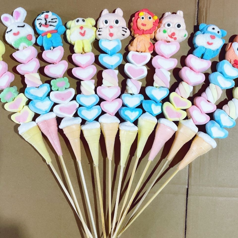 2個で3oo円OFF！70/150Pcs 漫画マシュマロ串子供用スナックキャンディースクールスナック 誕生日プレゼント 子供の贈り物