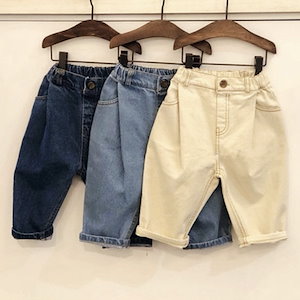 秋の韓国の子供服新しい男の子と女の子のシリーズプリーツデザイン子供のジーンズ