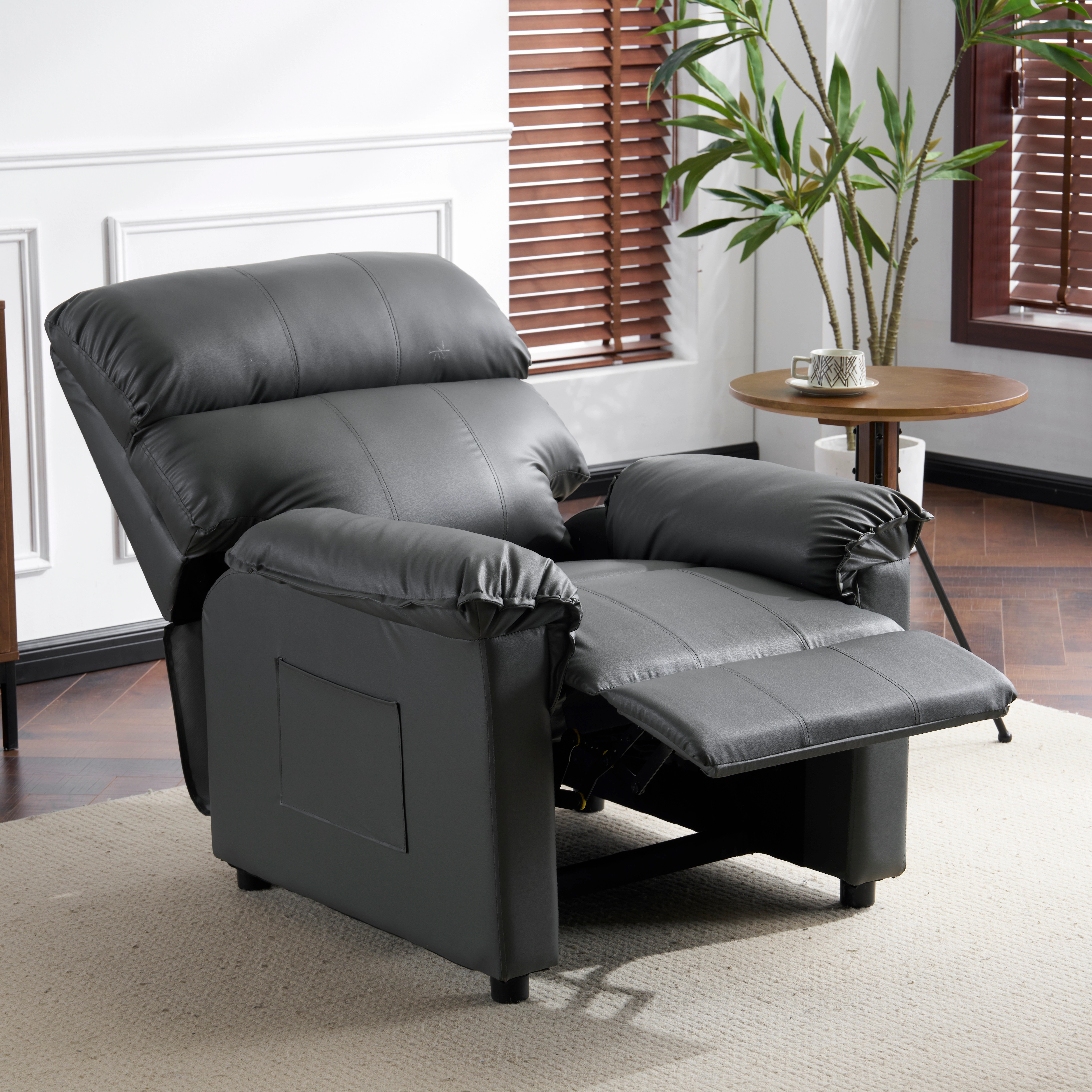 289リクライニングソファー ソファー 1人掛け ゲーミングチェア PU 165度調節可能　収納ポケット付き PUレザー チェア オットマン一体型 パーソナルチェア 耐圧分散 一人暮らしに最適 ふわふ 20,424円