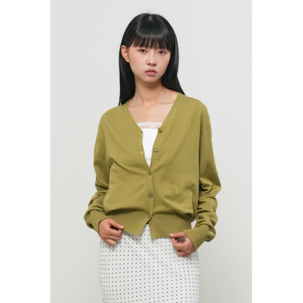 ジェネラルアイデアウーマンリラックスフィット Vネックカーディガン [OLIVE]