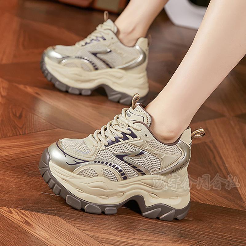 新しい秋のスタイル ダッドスニーカー ダッドシューズ 厚底 レディース ウォーキング ランニングシューズ インヒール 8cm身長アップ おしゃれ カジュアル 滑り止め 耐摩 歩きやすい Lucky S